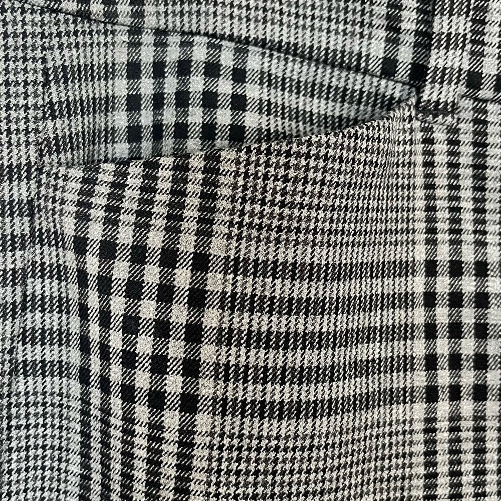 Old Navy High-Rise Pixie Flare Pants – Plaid Size 6 NWT - Picture 5 of 9